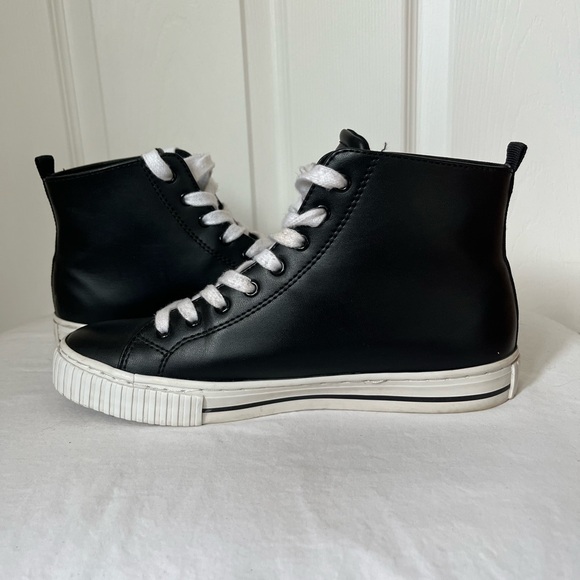 CALVIN KLEIN high top shoes - Picture 3 of 5